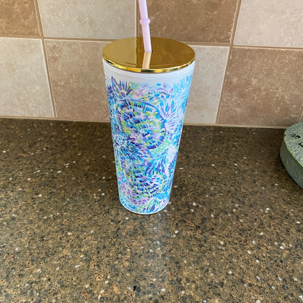 Lilly Pulitzer Tropical Pattern Tumbler with Gold Lid